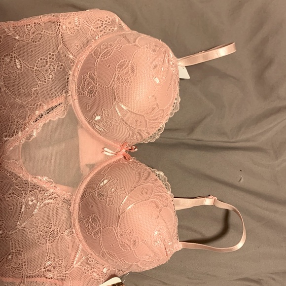 Pink Push-Up Lace Bodysuit - Picture 4 of 5